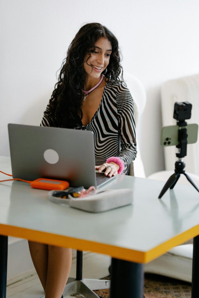 Kurs, konferanser, visuelle arrangementer